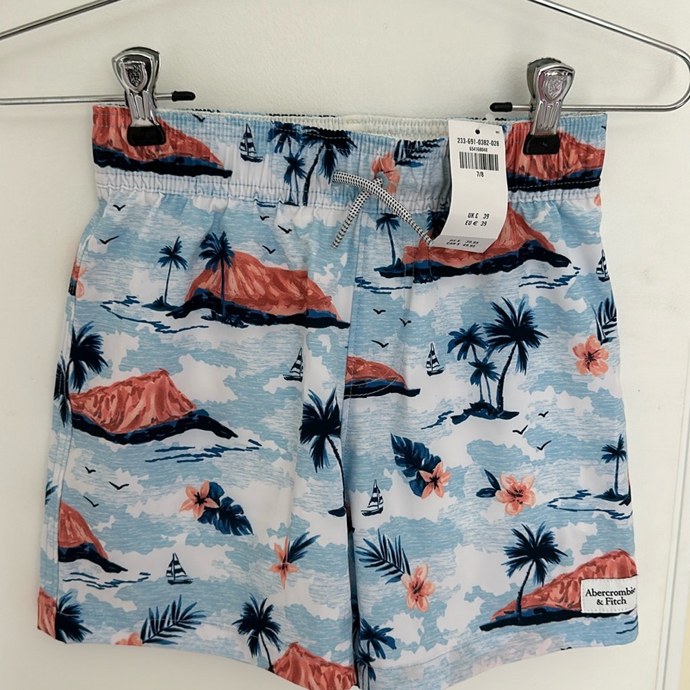 NWT abercrombie kids swim trunks